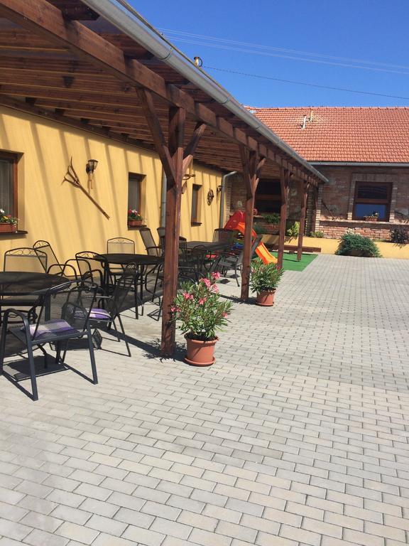 Sedlecky Dvur Hotel Kültér fotó